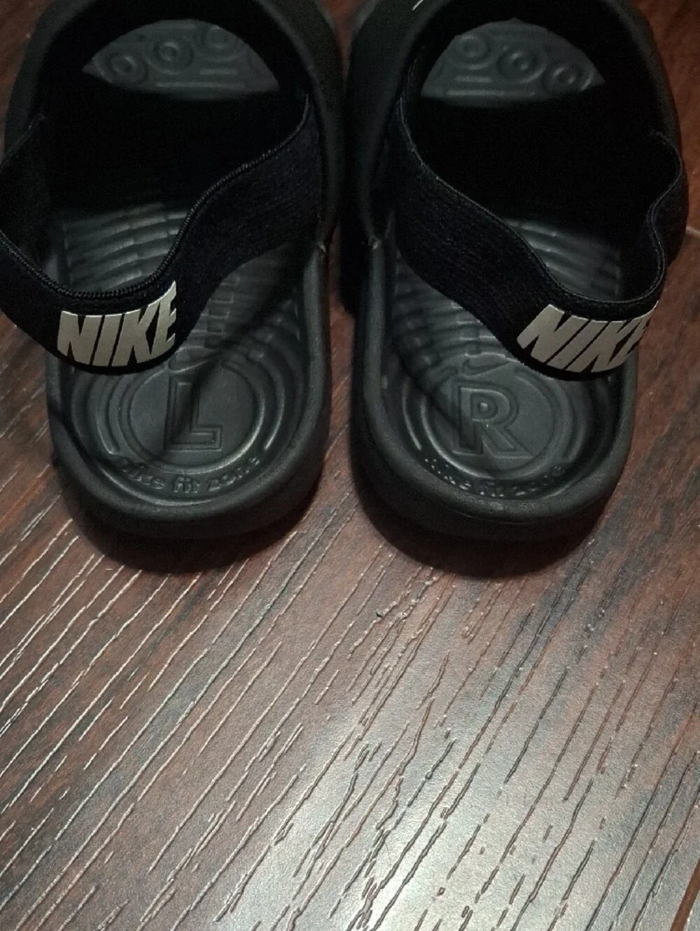 Nike classic slide